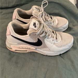 Nike air max woman’s 8